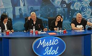 Зрителите предпочетоха Music Idol и по време на малките концерти