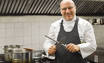 Пети сезон на „Кошмари в кухнята“ връща добрия вкус в кулинарния бизнес  от 1 март в ефира на NOVA