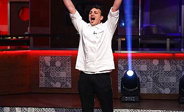 Реджеп е големият победител в третия сезон на Hell’s Kitchen България