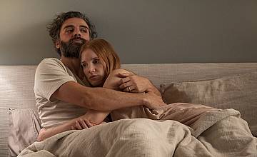 Джесика Частейн и Оскар Айзък в “Сцени от един семеен живот” от днес в HBO GO